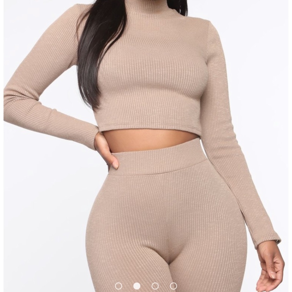 Two piece set